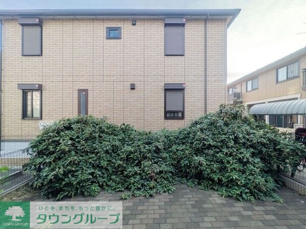 フロラシオン Eの物件内観写真